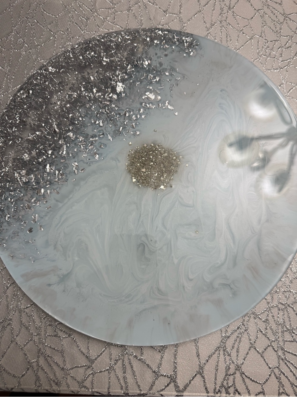 SKY BLUE WITH SILVER RESIN ROUND TRAY